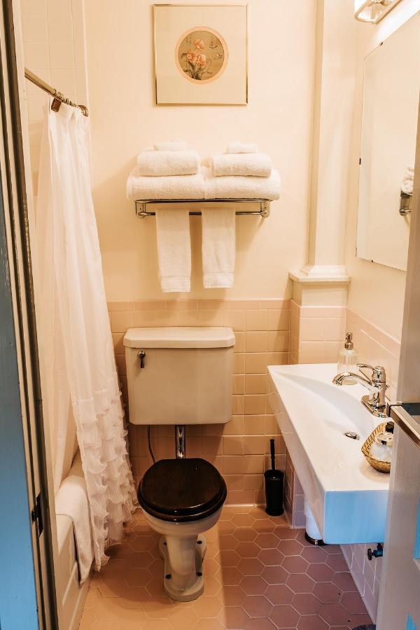 Heritage House Bed & Breakfast - Boutique Adults-Only Inn Opelika Bagian luar foto
