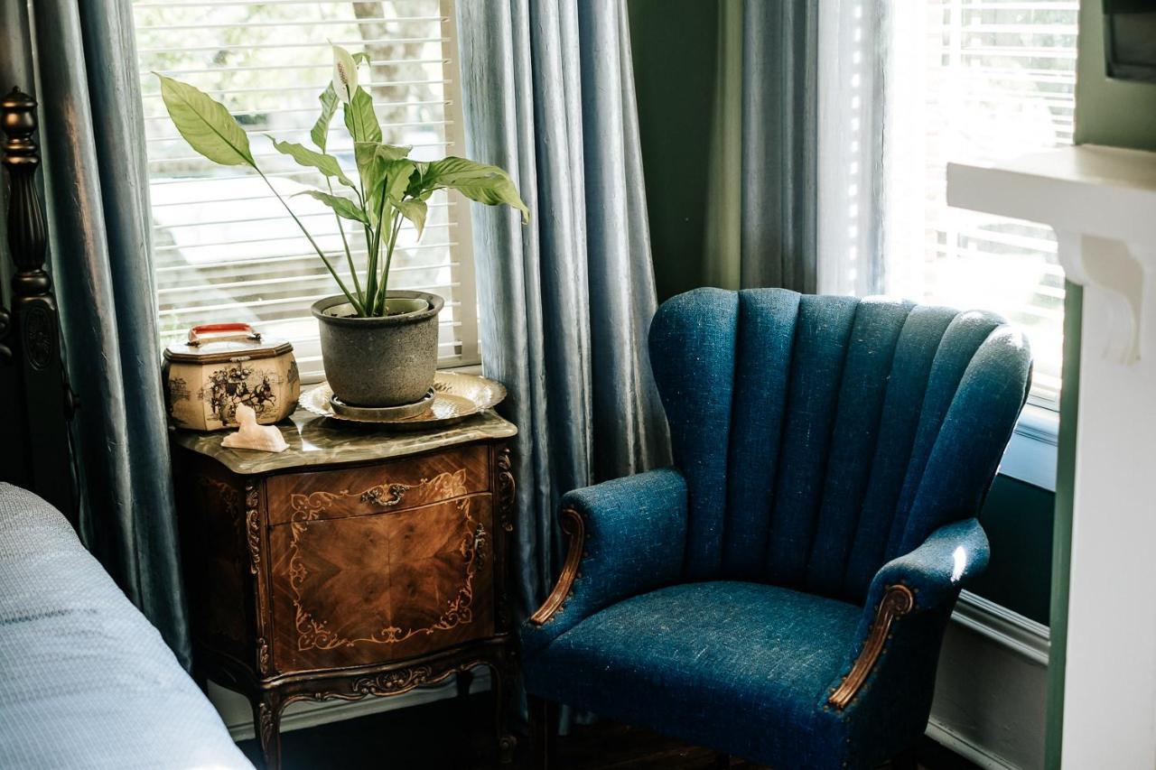 Heritage House Bed & Breakfast - Boutique Adults-Only Inn Opelika Bagian luar foto